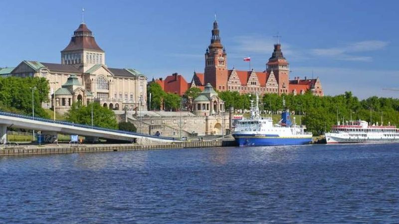 csm_bild-stettin-65945926-flussreise_fcdffd0deb