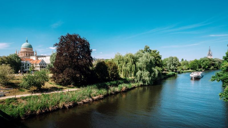 csm_bild-flussreise-berlin-amsterdam-potsdam-vom-fluss_a3e842cd32